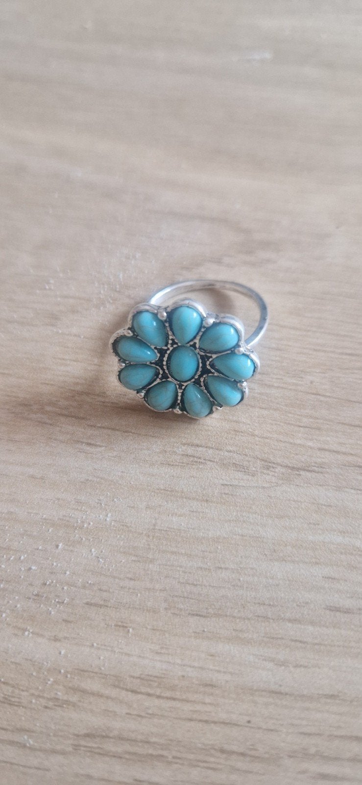 Zilveren ring met turkoois bloem, maat 15,5 cm, Sieraden, Tassen en Uiterlijk, Ringen, Gebruikt, Dame, Kleiner dan 17, Blauw, Zilver