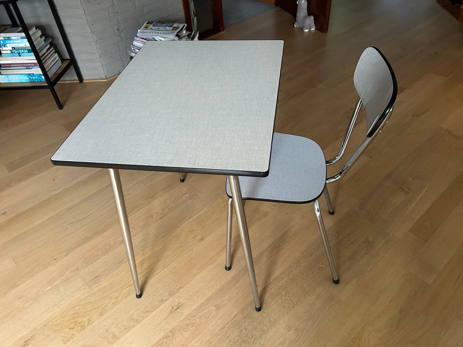 Retro Keukentafel met Stoel, Huis en Inrichting, Tafels | Bijzettafels, Ophalen, Zo goed als nieuw, 75 cm of meer, 60 cm of meer
