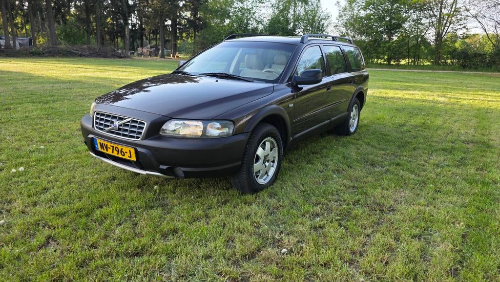 Volvo XC70 2.4t Garantie youngtimer, 1800 kg, Beige, Bruin, XC70