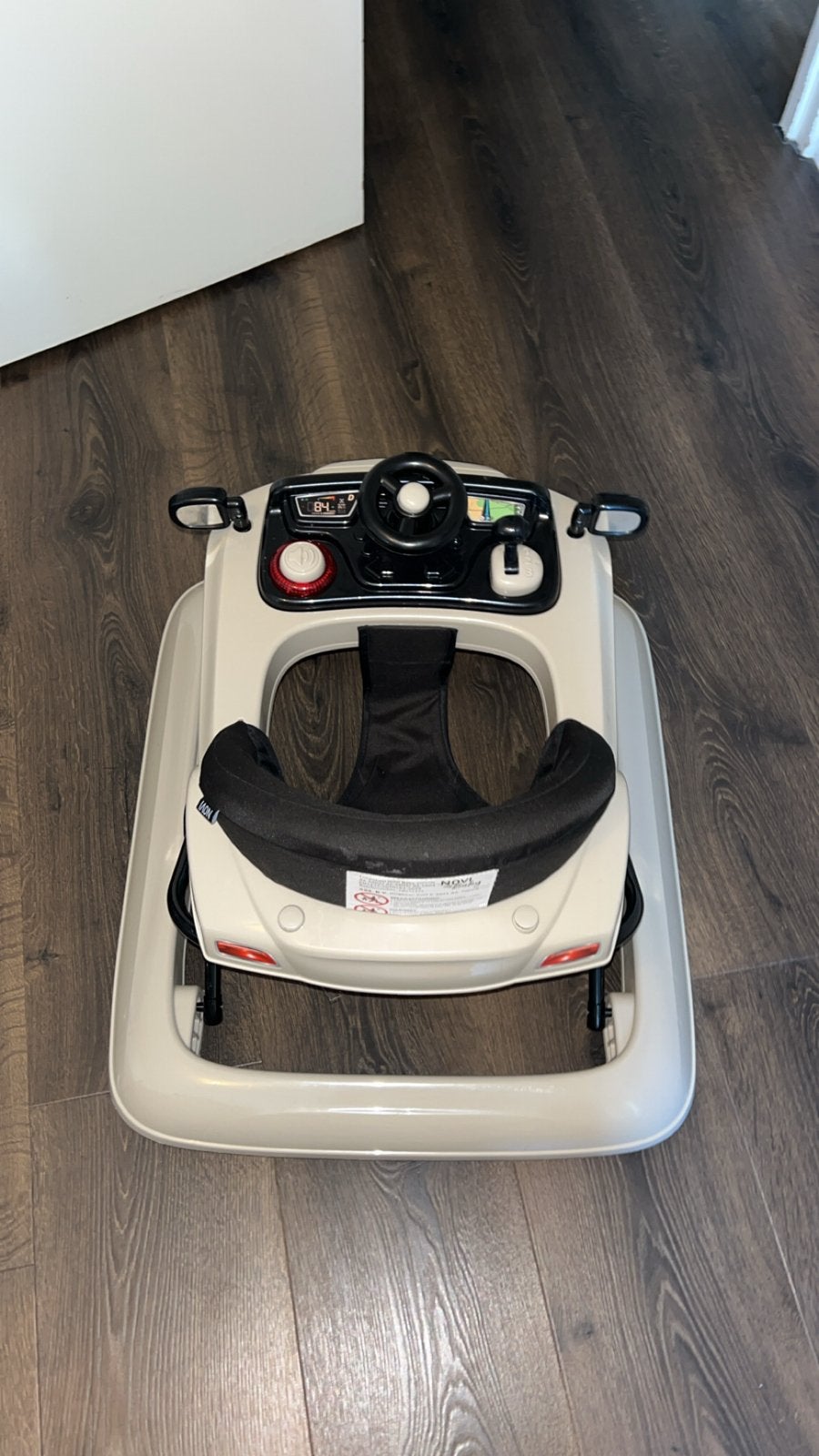 Babywalker in auto-design - Zo goed als nieuw, Kinderen en Baby's, Ophalen of Verzenden, Zo goed als nieuw