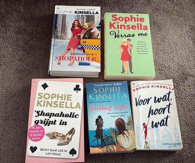 Sophie Kinsella boeken (waaronder Shopaholic), Ophalen of Verzenden, Gelezen