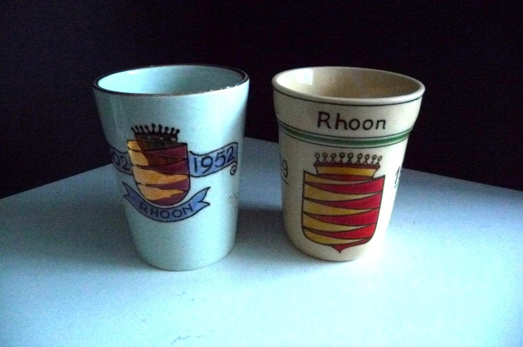 2 OUDE BEKERS VAN RHOON , 1199/1949 EN 1902 /1952 Z.G.A.N, Verzenden