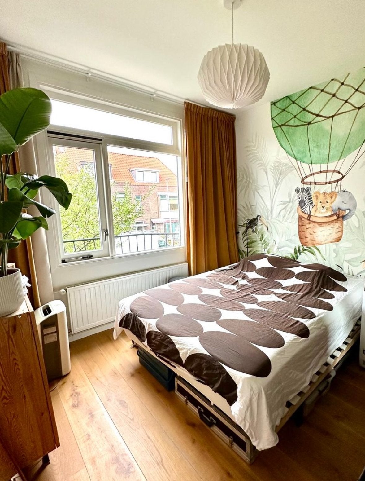 Bed 160x200 stalen onderstel, stelbare lattenbodems, matras, Ophalen, Overige materialen, Zwart, Tweepersoons