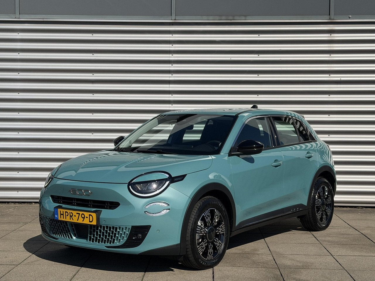 Fiat 600 1.2 Hybrid Urban 100PK | Automaat | Navigatie | Cam, Auto's, Fiat, Gebruikt, 1199 cc, Bedrijf, 3 cilinders