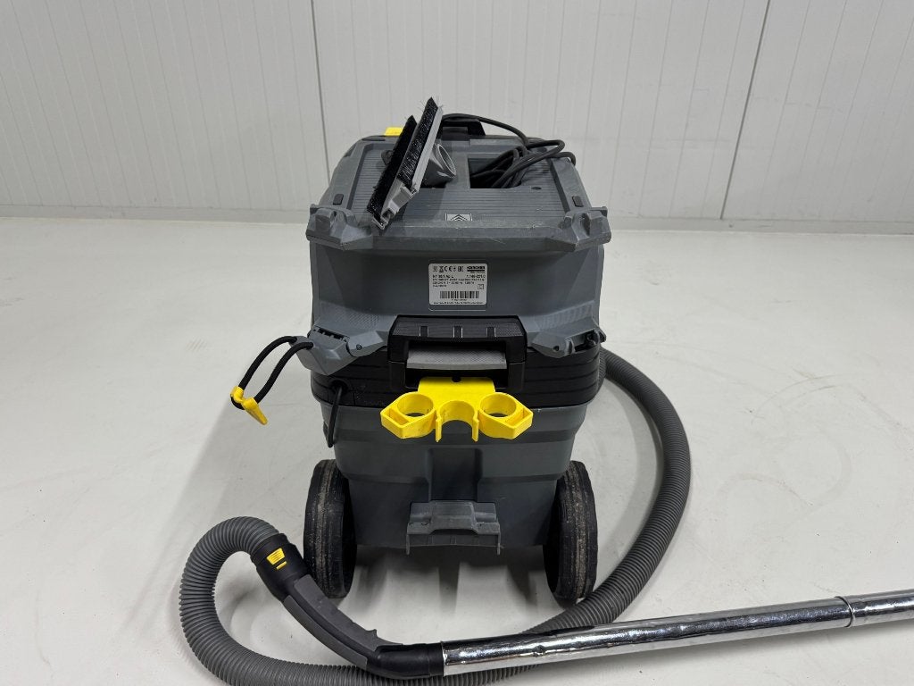 KARCHER NAT/DROOG STOFZUIGER NT 30/1 Ap L, Gebruikt, Kärcher, Ophalen of Verzenden, Waterstofzuiger