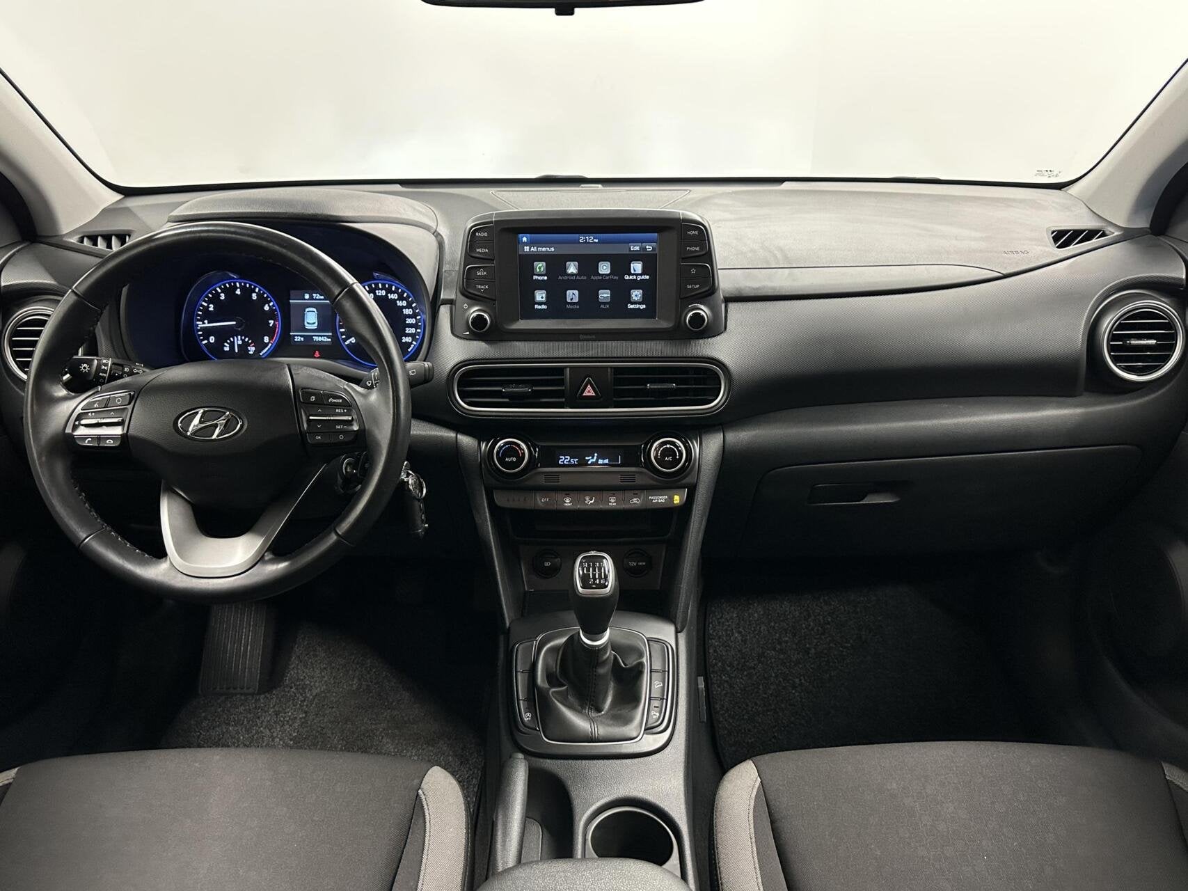 Hyundai Kona 1.0 T-GDI Comfort CARPLAT CAMERA CRUISE LM 7500, Auto's, Voorwielaandrijving, Stof, Gebruikt, Euro 6