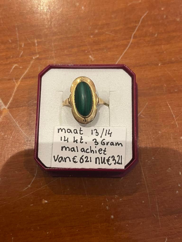 Ring 14kt Malachiet maat 13/14, Sieraden, Tassen en Uiterlijk, Antieke sieraden, Ophalen of Verzenden, Goud, Armband