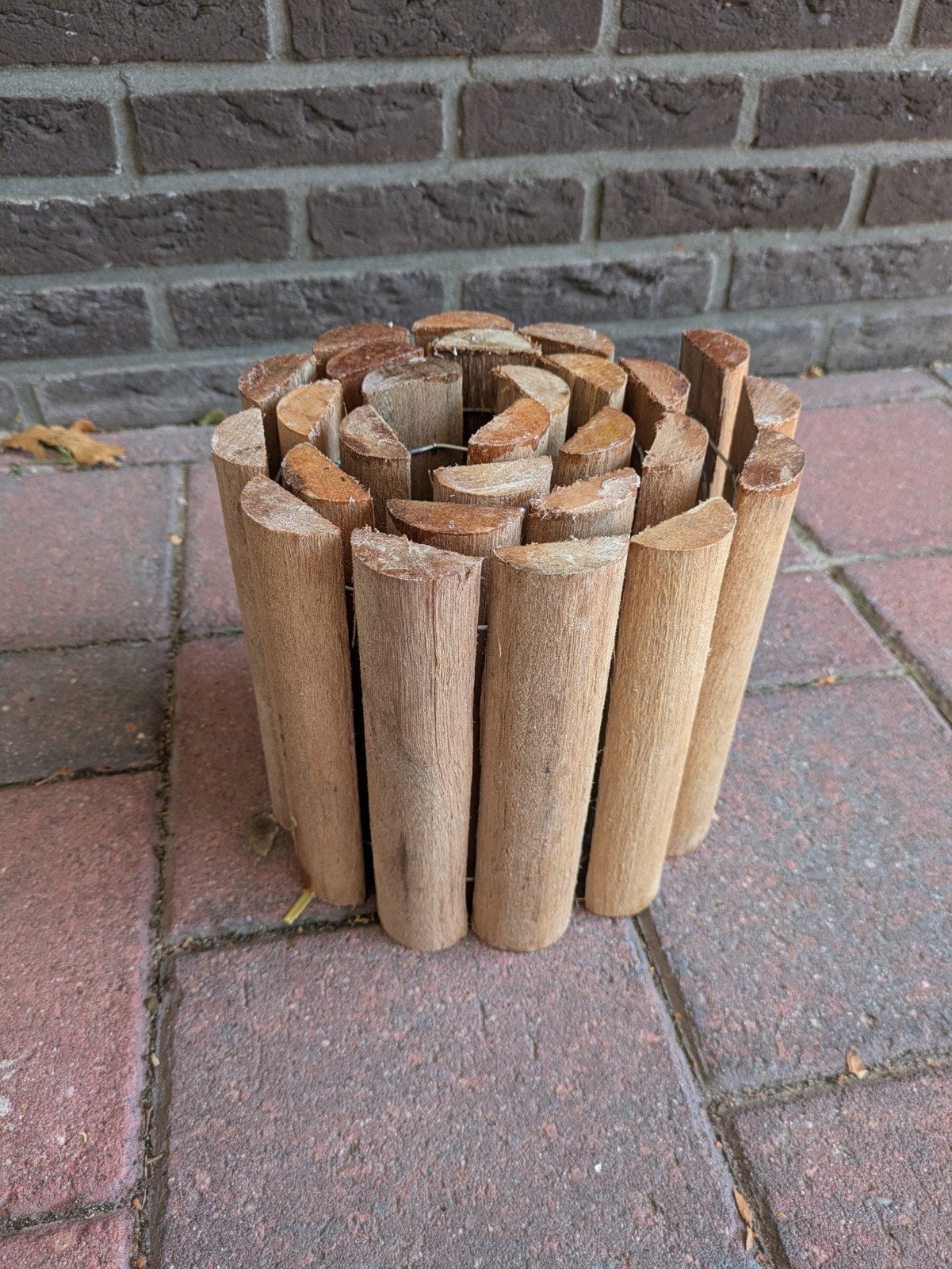 Hardhouten borderrol Gamma, 120 cm breed, 20 cm hoog, Ophalen, 100 tot 200 cm, 25 cm of meer, Nieuw