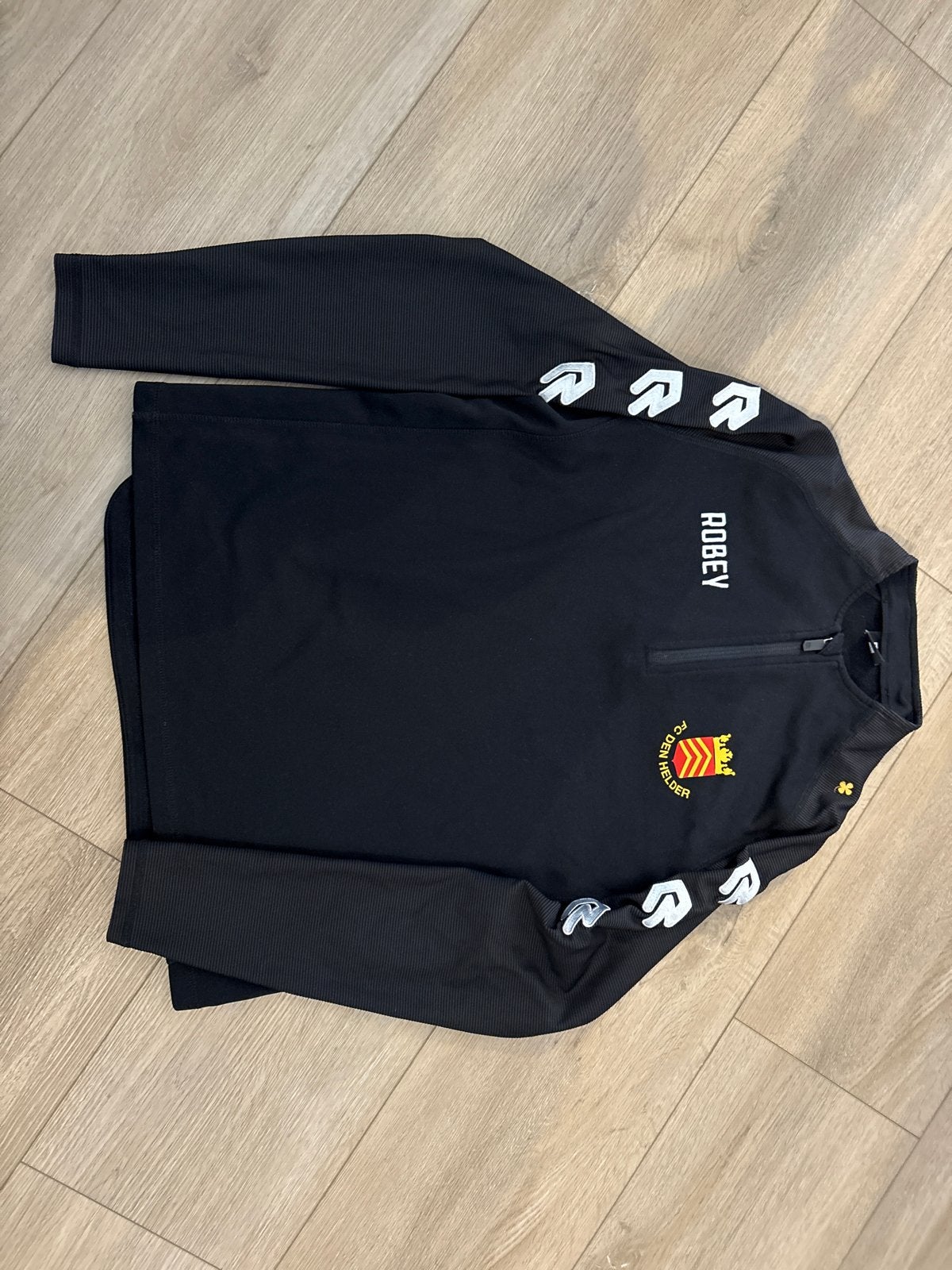 FC Den Helder Robey Longsleeve - Maat S, Ophalen, Zwart, Overige typen, Zo goed als nieuw