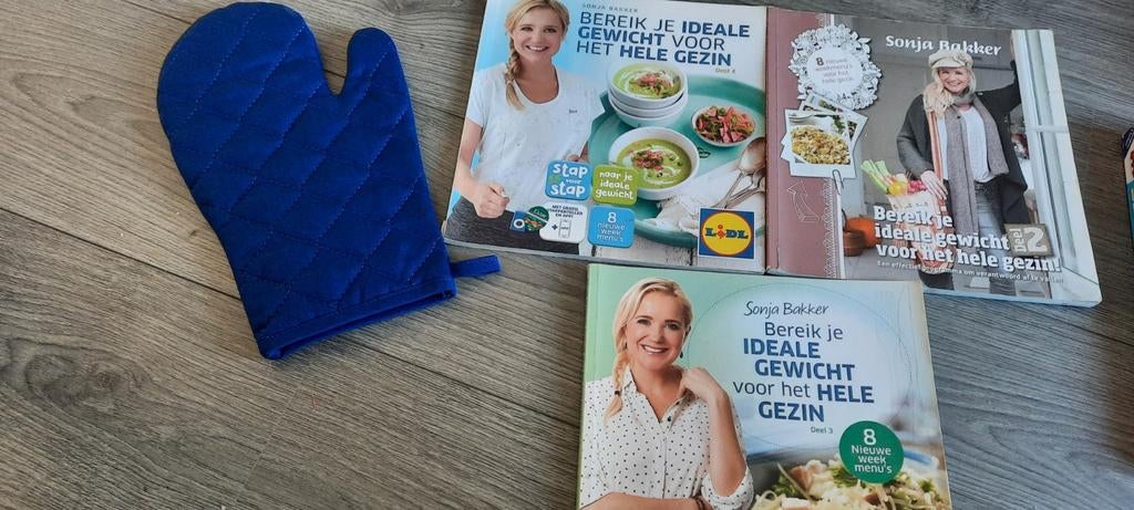 3x sonja bakker boeken, Boeken, Ophalen of Verzenden, Zo goed als nieuw