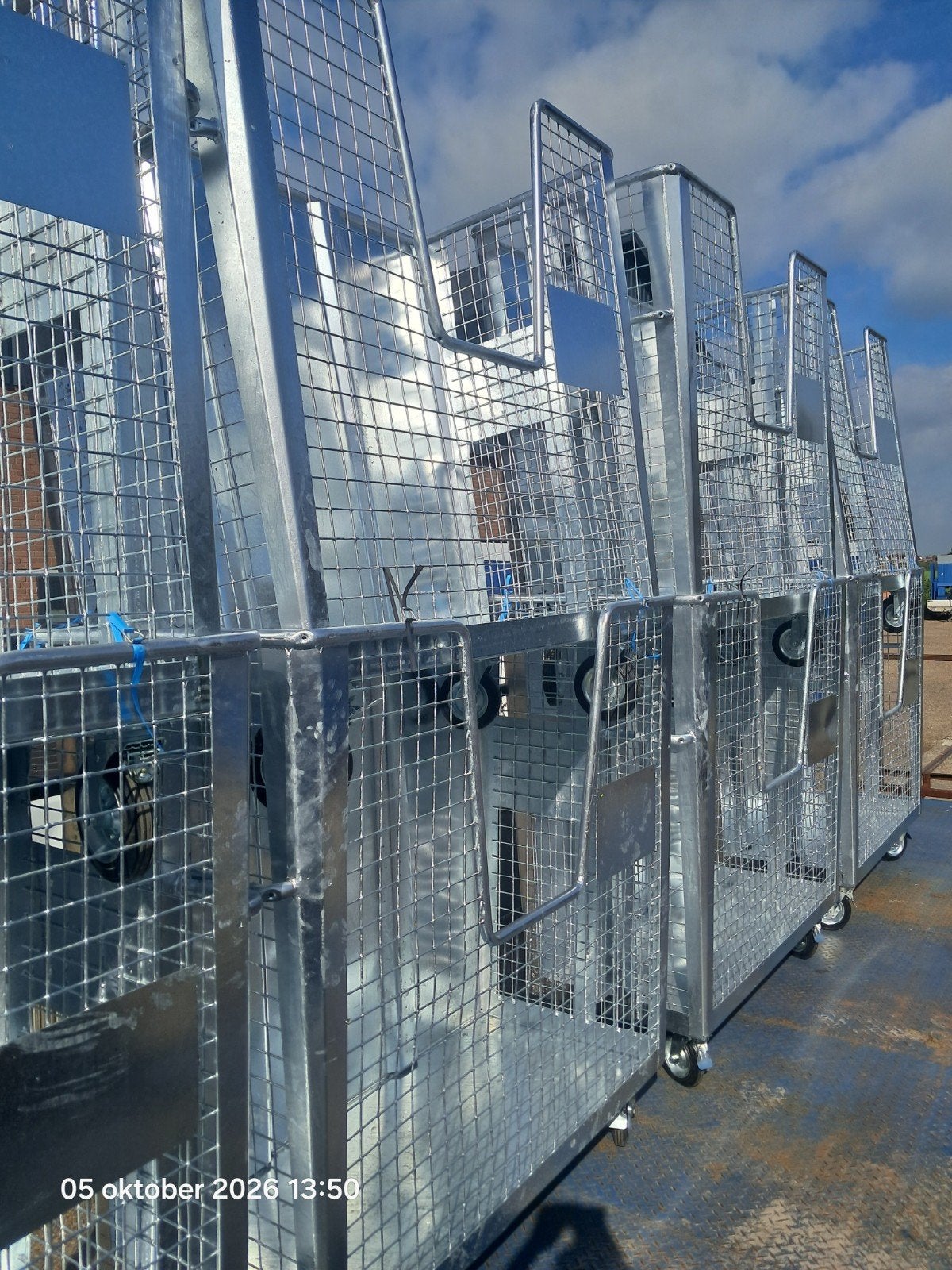 Hagelnieuwe 1700L gaascontainers voor papier en karton, Ophalen of Verzenden