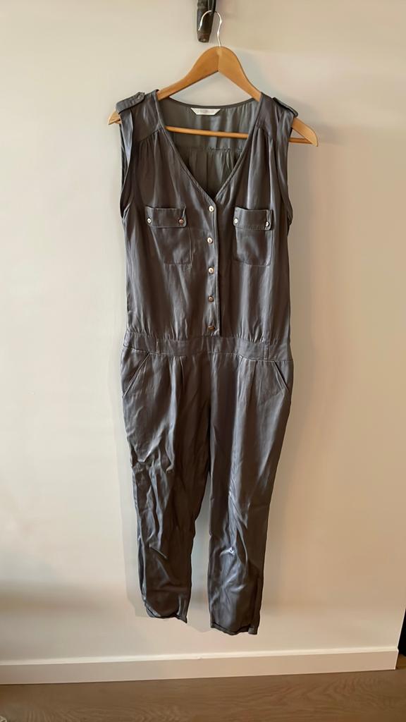 Toffe grijze jumpsuit van Promod, Kleding | Dames, Jumpsuits, Zo goed als nieuw, Maat 38/40 (M), Grijs, Ophalen of Verzenden
