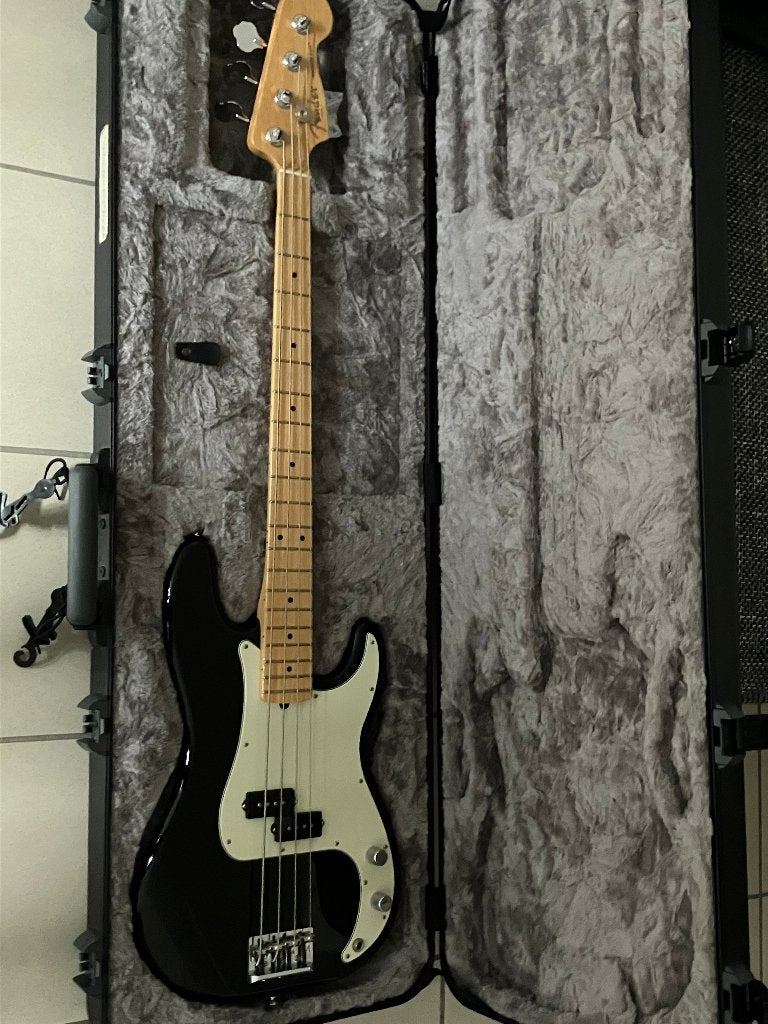 Fender American Professional Precision Bass with Case, Ophalen, Zo goed als nieuw