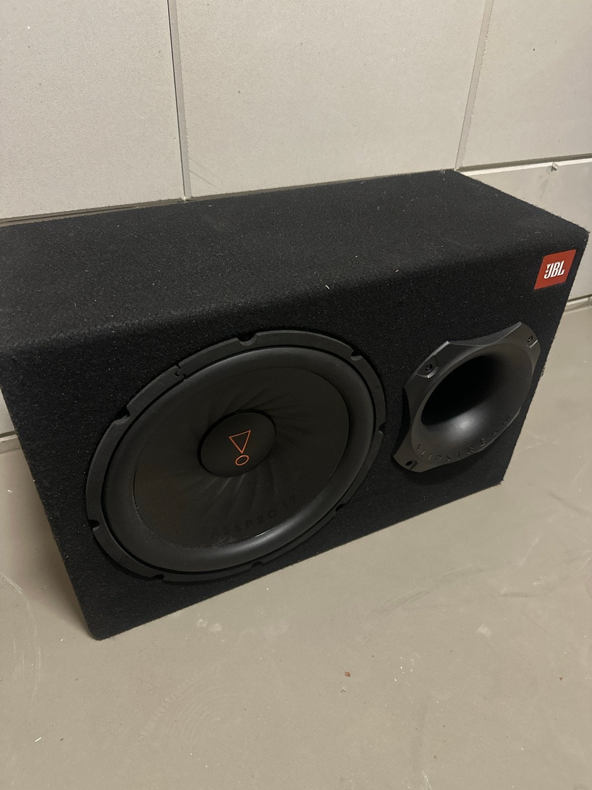 JBL Subwoofer - Krachtige Bass voor uw Audio Systeem, Audio, Tv en Foto, Luidsprekers, Gebruikt, Basreflex, Ophalen, 150 watt of meer