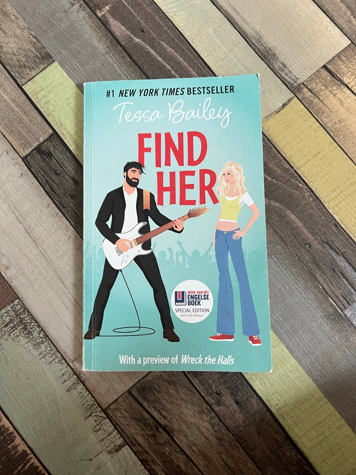 Tessa Bailey - Find Her (Engels boek), Boeken, Ophalen of Verzenden, Zo goed als nieuw, Amerika