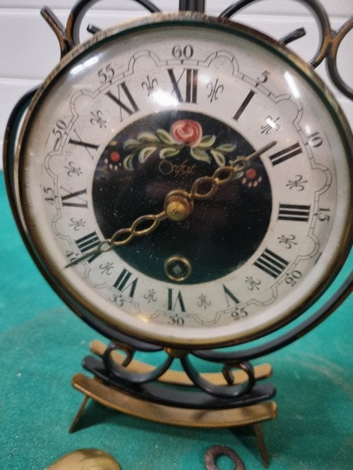 orfac klok tafelmodel met sleutel, Ophalen of Verzenden, 'T Olde Gre-j, Info@toldegrej.nl, Endepoelstraat 20f Didam