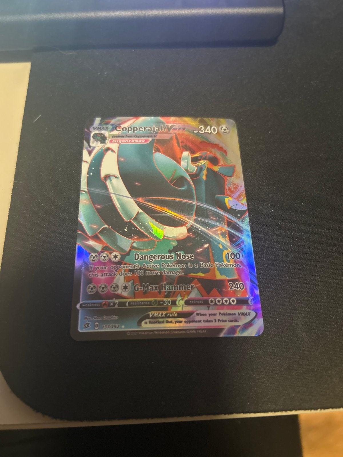 Copperajah VMAX Pokémon Kaart - Zeldzaam en Krachtig, Ophalen of Verzenden, Zo goed als nieuw, Losse kaart, Foil