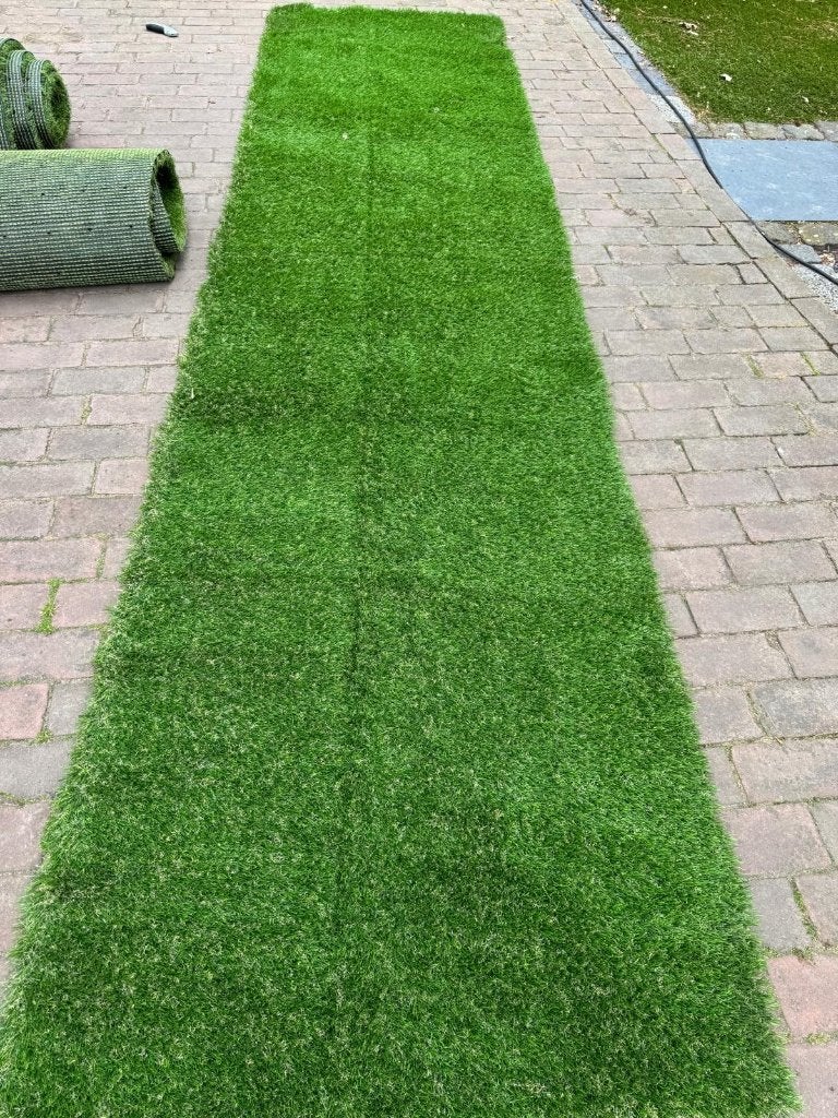 Kunstgras restant, afmeting 4.0 x 0.95 m, Ophalen, Kunstgras, ., Nieuw