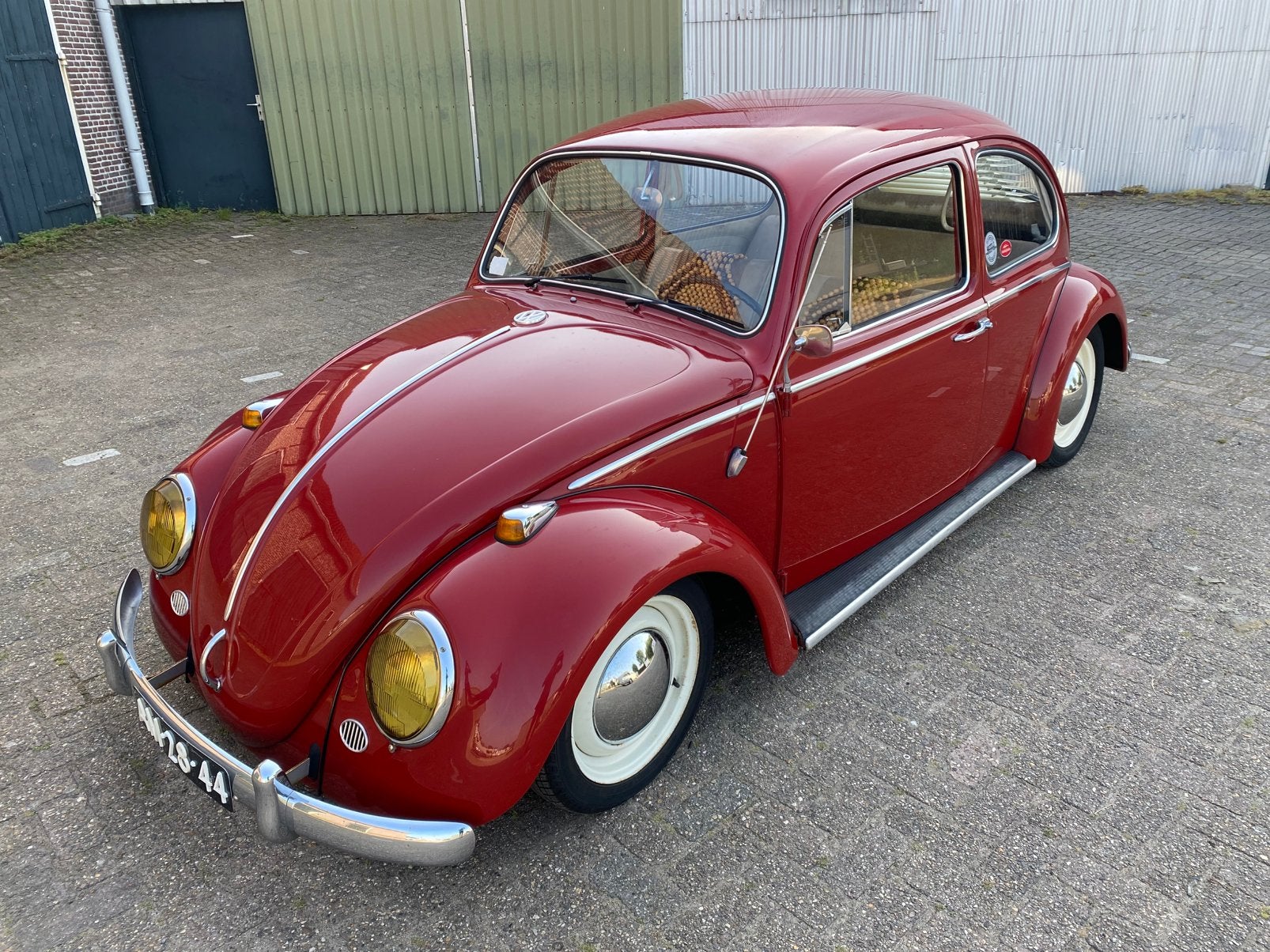 Volkswagen Kever 1966 Ruby Red, Auto's, Volkswagen, Bedrijf, Beetle (Kever), Benzine, Handgeschakeld, Rood, Beige, Achterwielaandrijving