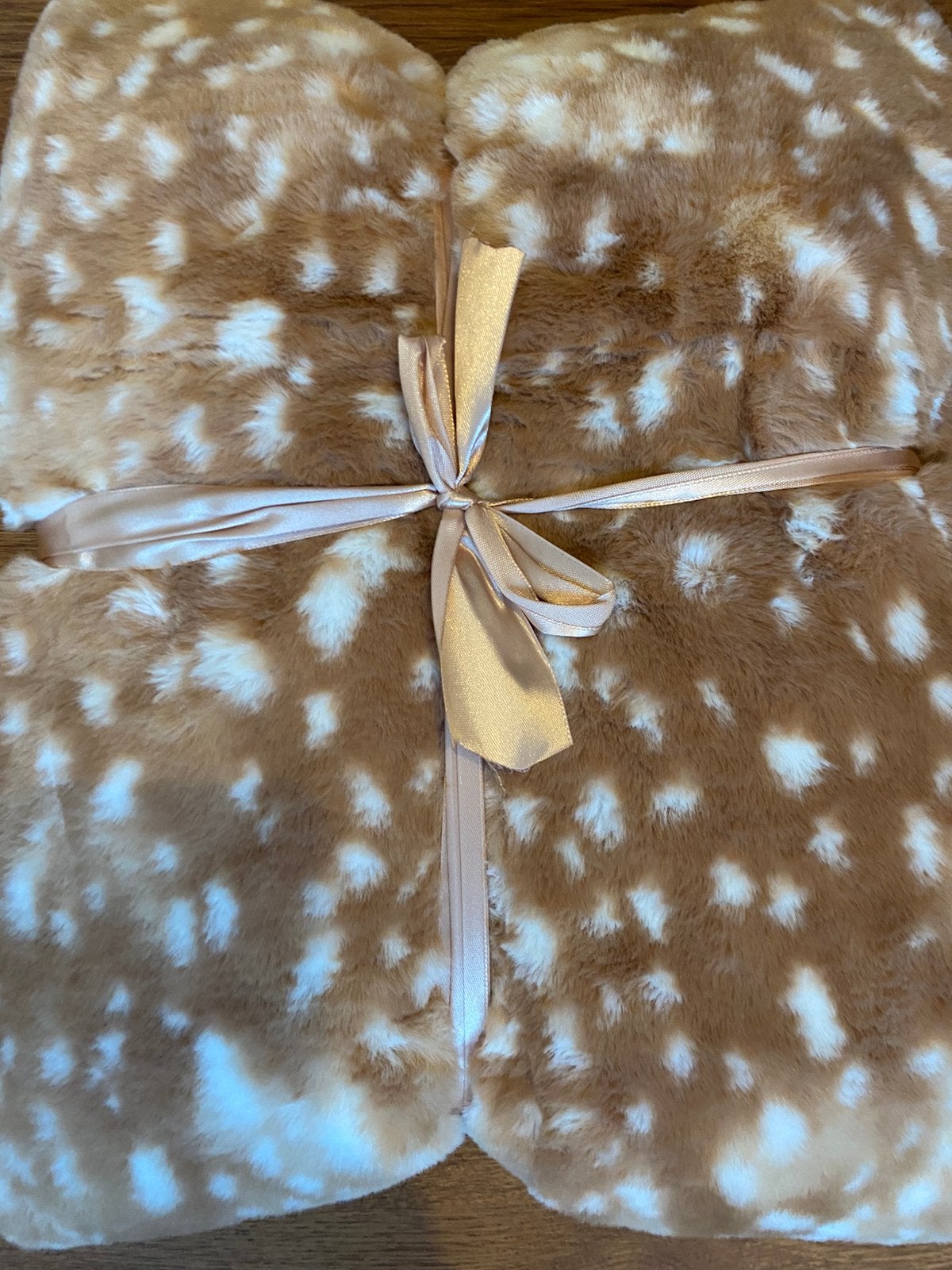 Faux fur blanket de donkere versie!, Ophalen of Verzenden, Nieuw