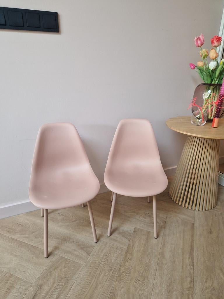 Kinderstoel oud roze (Kwantum, Jip), Huis en Inrichting, Stoelen, Ophalen of Verzenden, Zo goed als nieuw, Overige kleuren, Twee