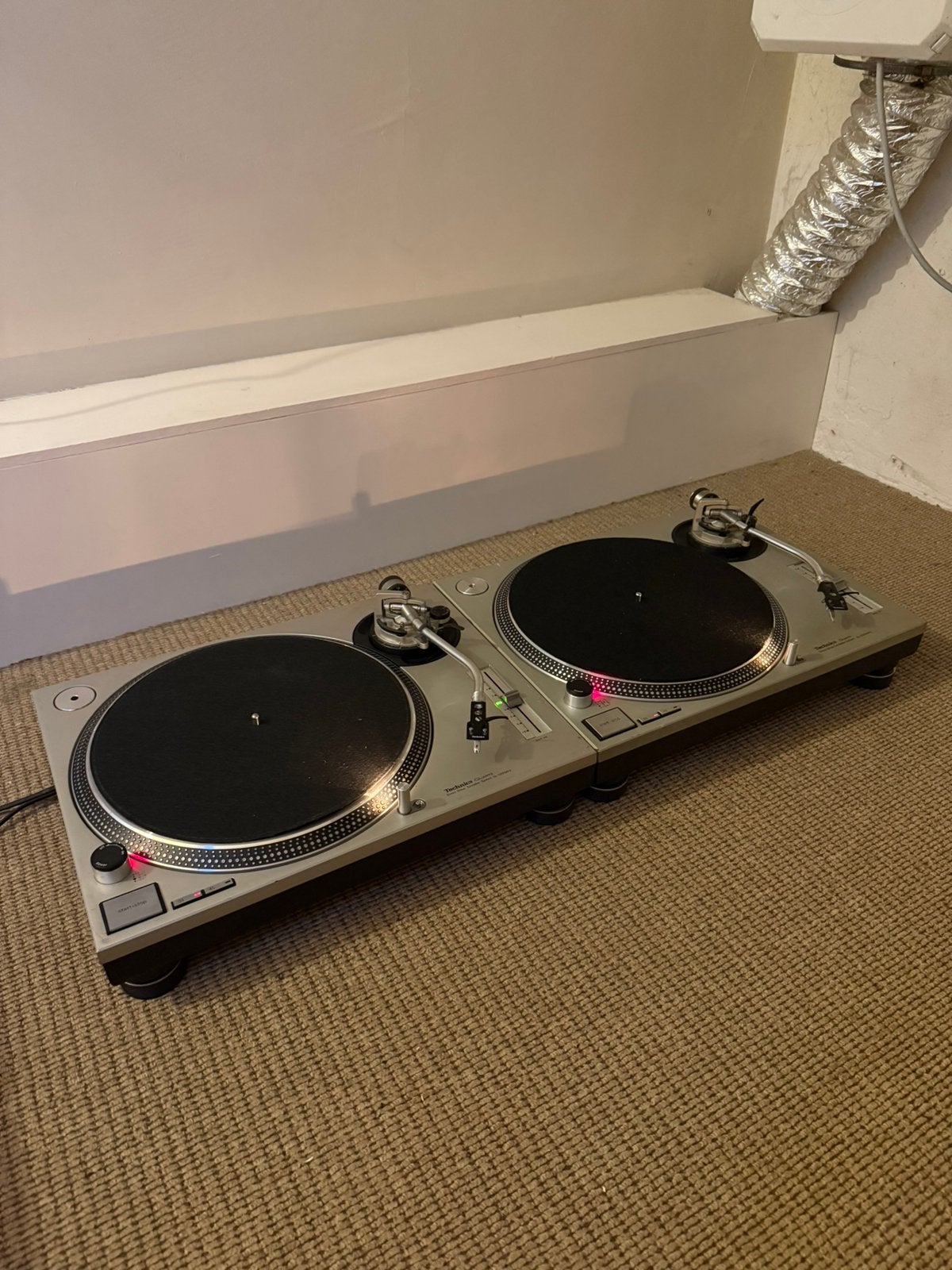 Set Technics SL 1200 MK2 grijs 2x, Ophalen of Verzenden, Zo goed als nieuw, Technics