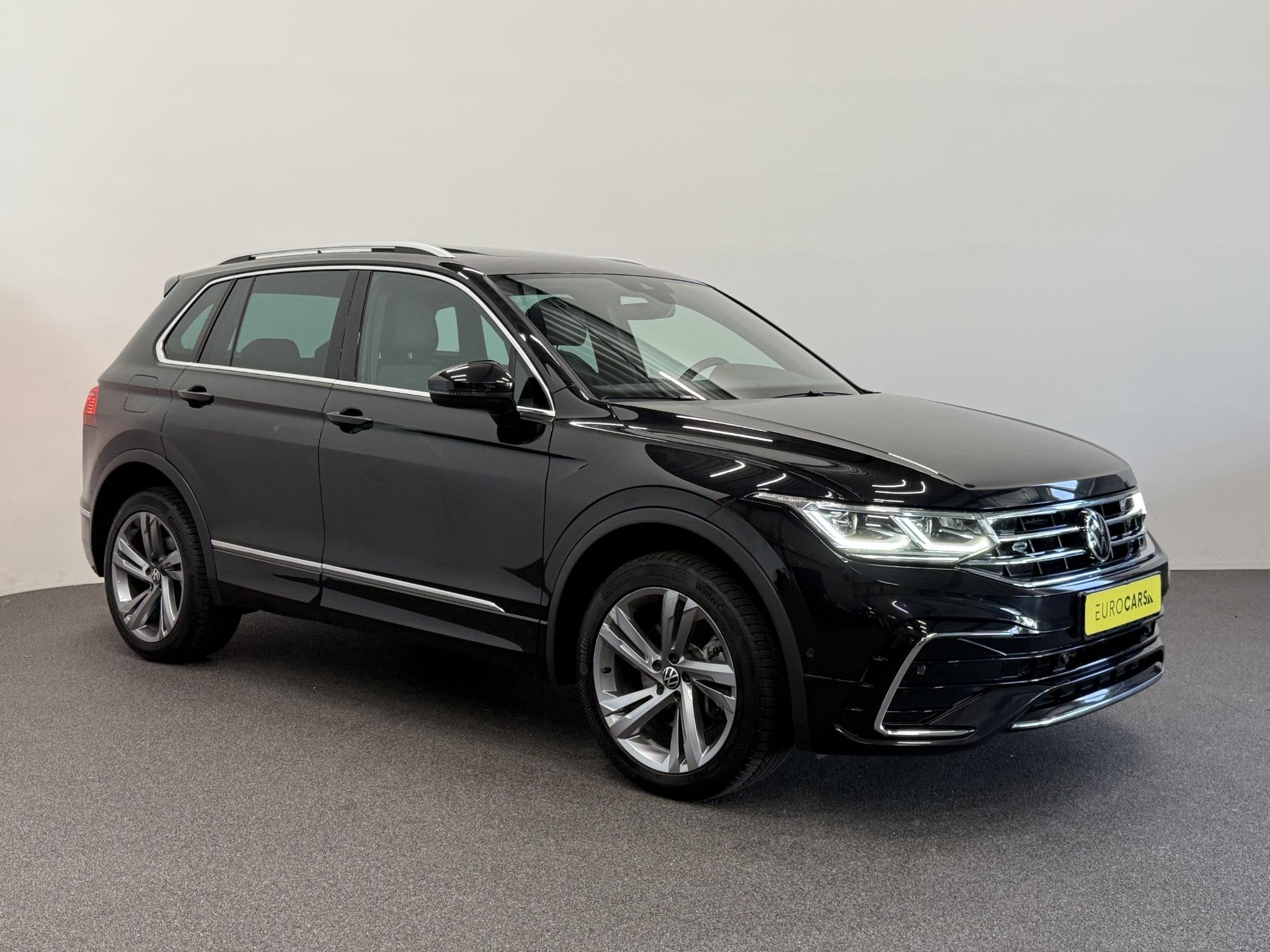 Volkswagen Tiguan 1.4 TSI eHybrid R-Line Business+ Automaat, Stof, Euro 6, Zwart, Plug-in hybride