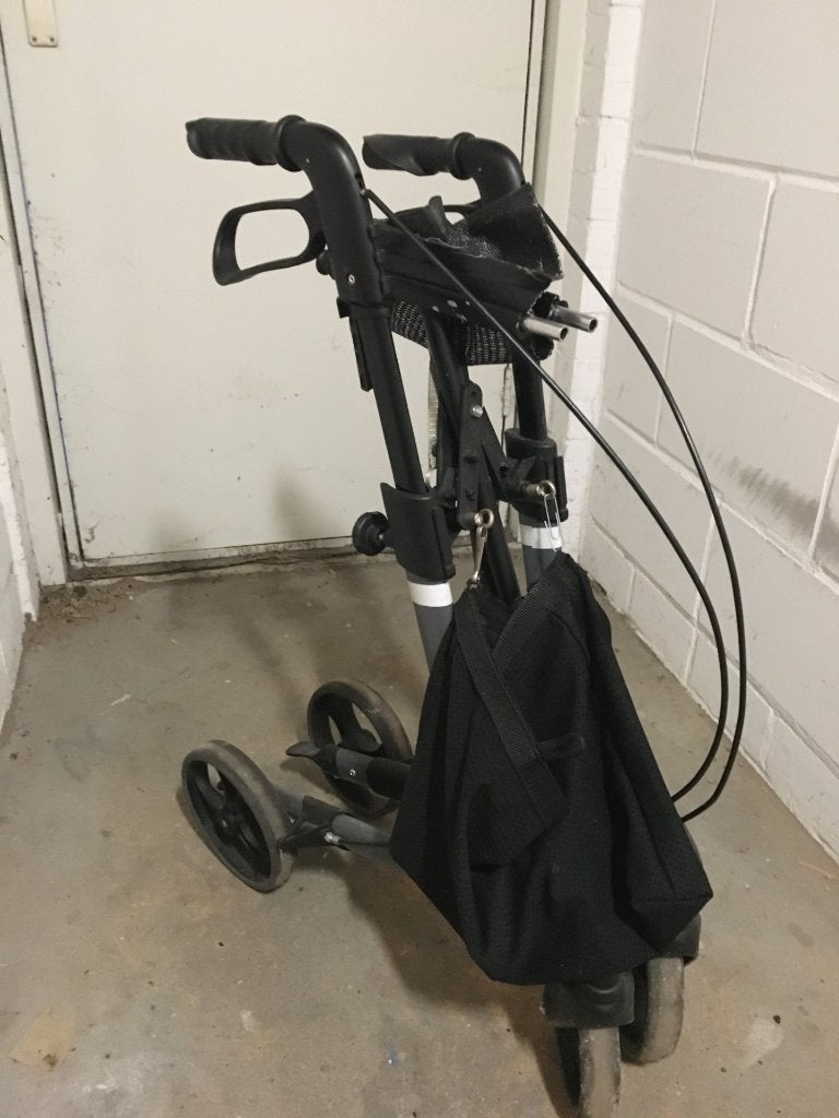 rollator lichtgewicht opvouwbaar stevig merk topro troja, Ophalen, Opvouwbaar, Zo goed als nieuw