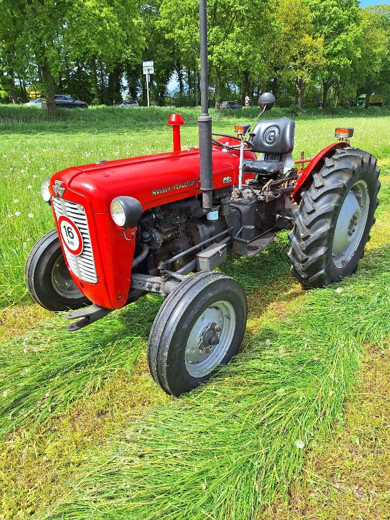MASSEY FERGUSON 35X, Ophalen, Oldtimer, Tot 80 Pk, Massey Ferguson