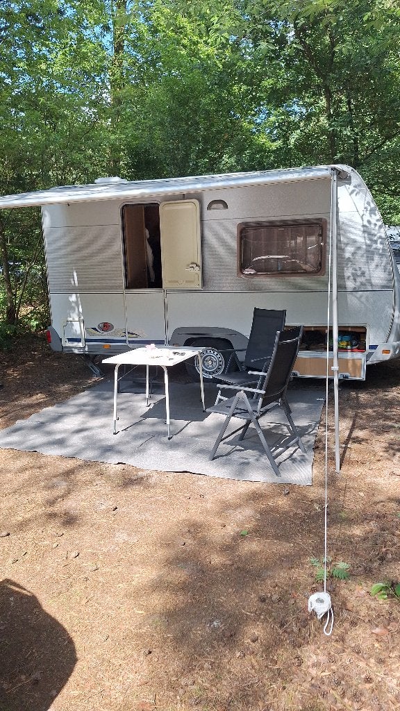 Caravan  Dethleffs, Standaardzit, Luifel, 750 - 1000 kg, Particulier