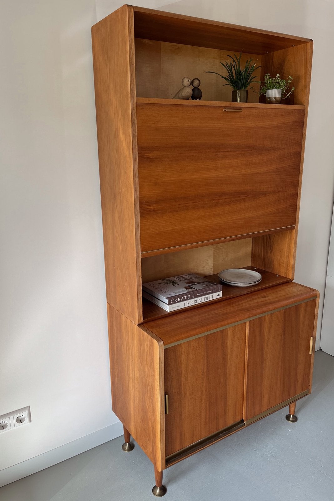 Foto 10 van Vintage teakhouten kast A A Patijn Poly-Z serie, jaren 60