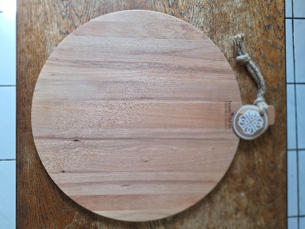 Grote ronde houten snijplank/ borrelplank, Huis en Inrichting, Keuken | Keukenbenodigdheden, Overige typen, Hout, Nieuw, Ophalen of Verzenden