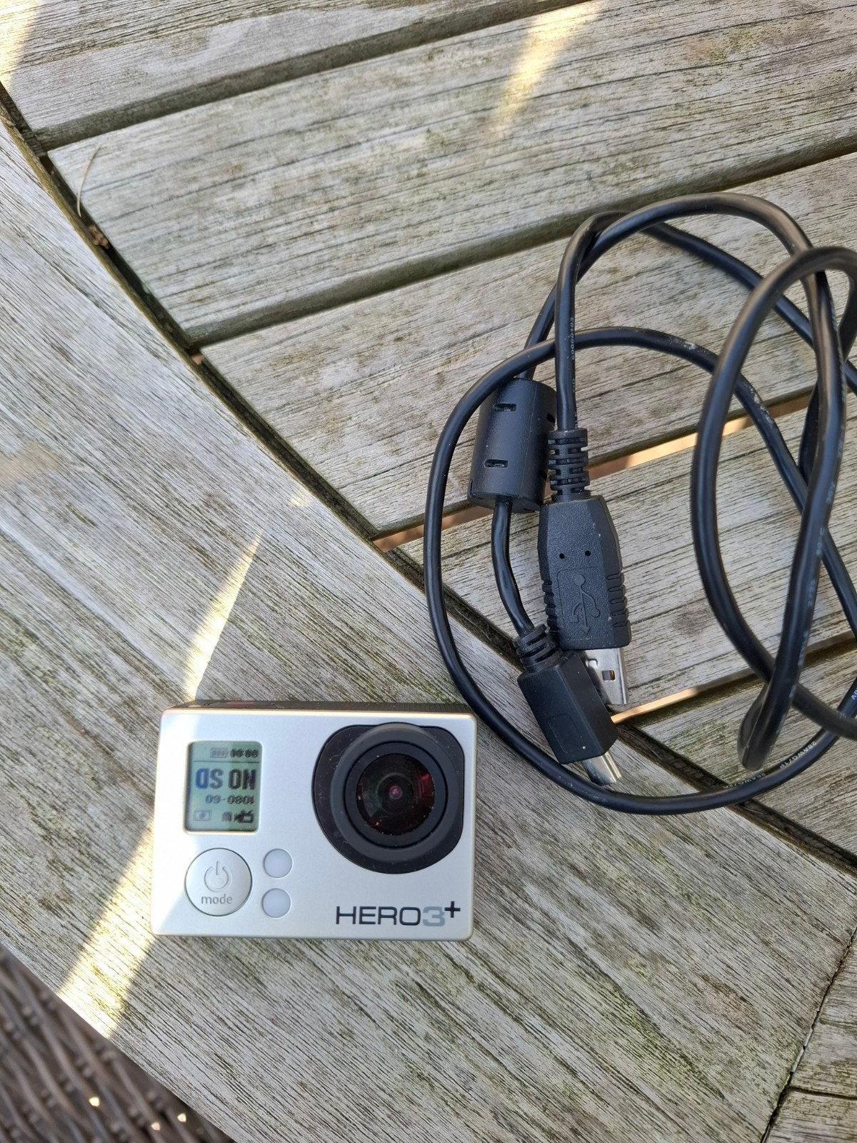Foto 3 van GoPro HERO3+ Action Camera met USB-kabel