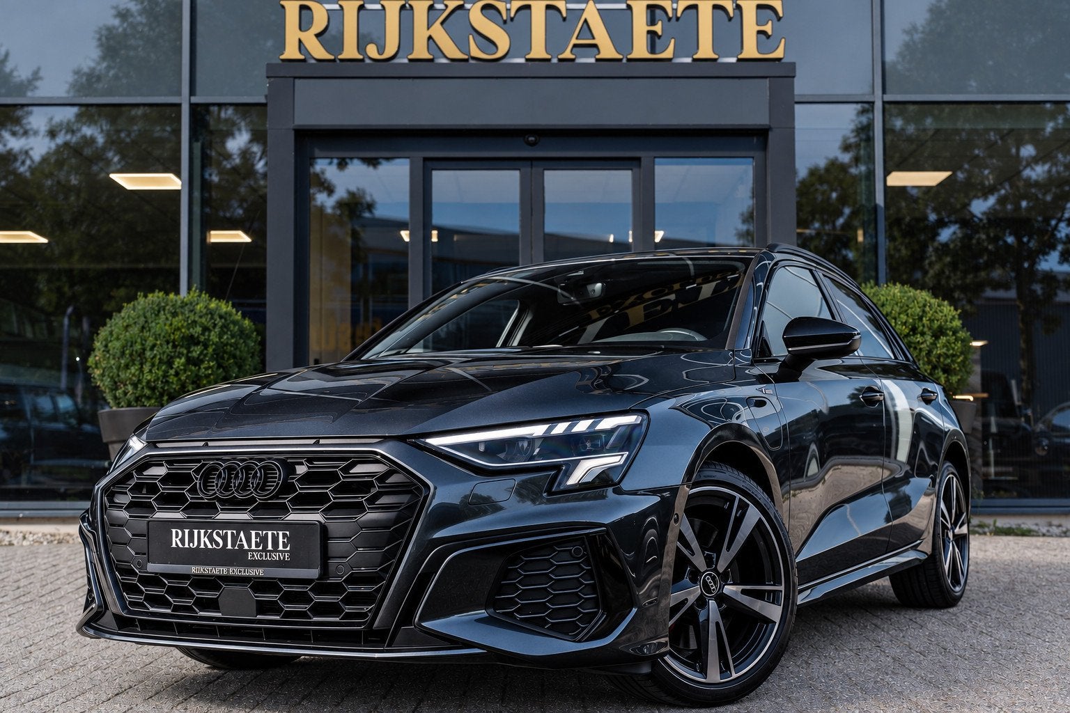 Audi A3 Sportback 45 TFSI e S-Line Competition|ACC|SFEER|RS