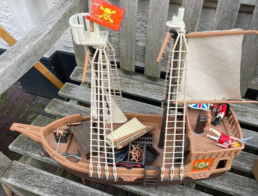 Playmobil Piratenschip -  vintage met accessoires, Pirates, Gebruikt, Complete set, Ophalen of Verzenden