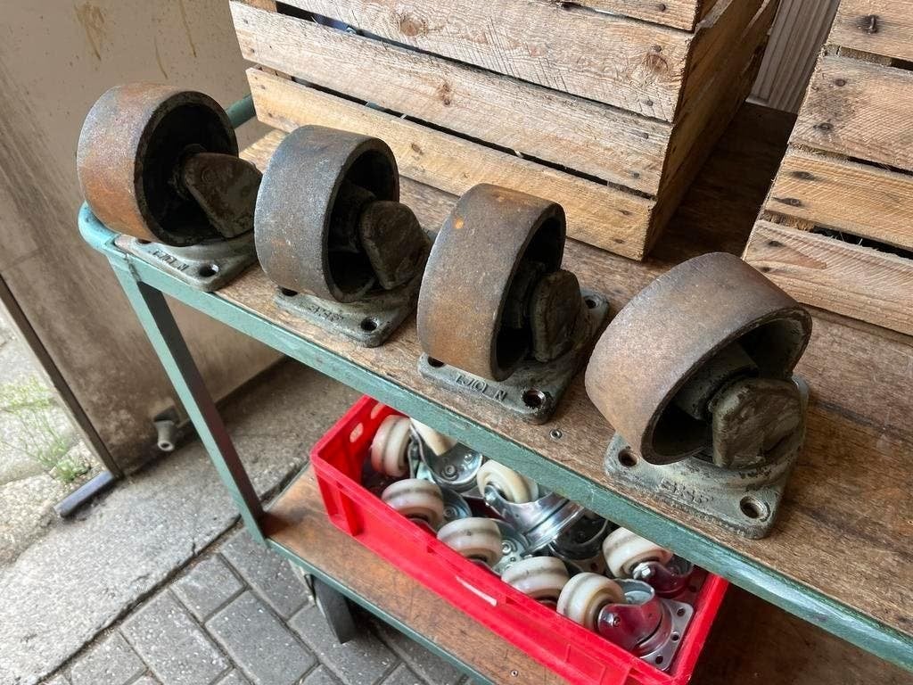 SKF zwenkwielen, circa 17cm hoog, 4 stuks, Ophalen, Gebruikt