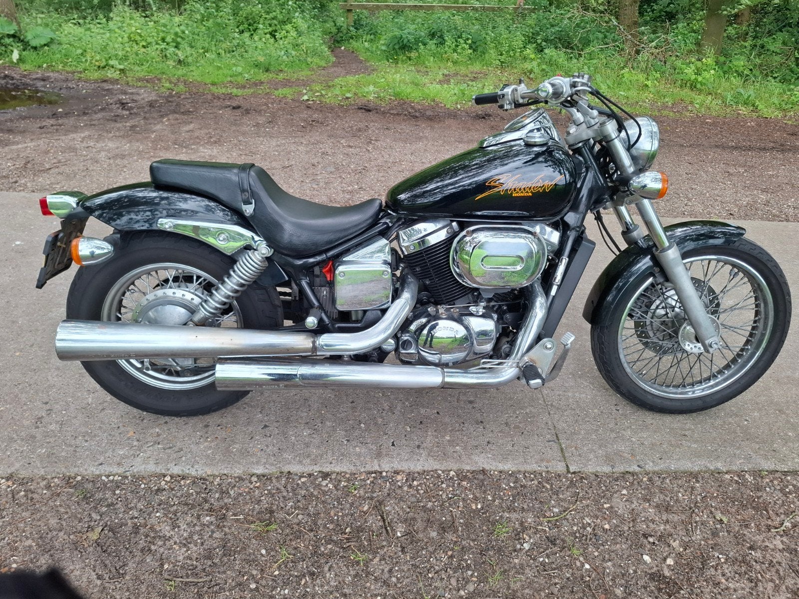 Honda Shadow Black Widow (750cc) uit 2002.

Een, Particulier, Chopper