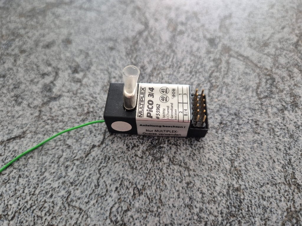 Multiplex Pico 3/4 ontvanger 40MHz, kanaal 50, Ophalen of Verzenden, Zo goed als nieuw