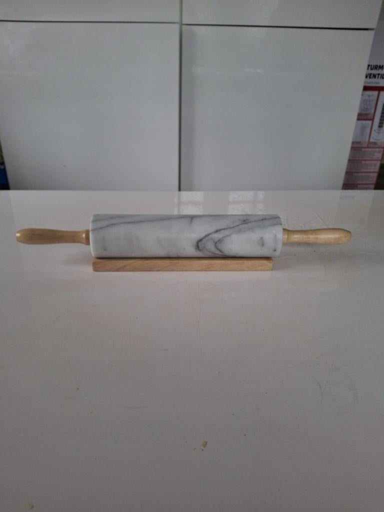 Marmeren deegroller met houten handvatten en houder, Overige typen, Ophalen of Verzenden, Zo goed als nieuw, Steen/keramiek