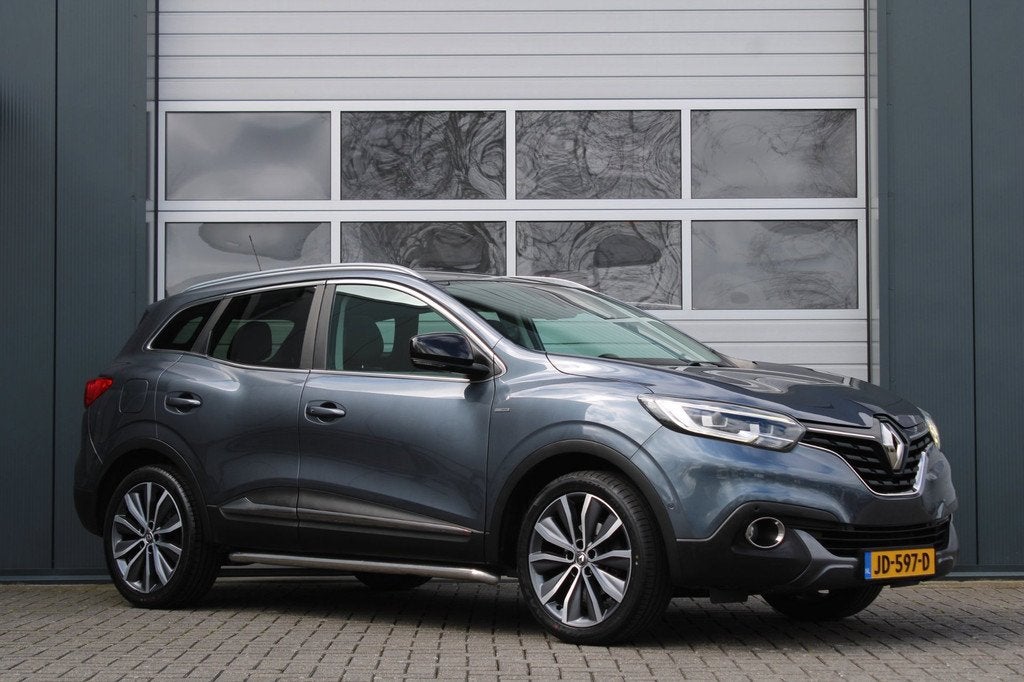 Renault Kadjar 1.2 TCe Bose Cruise/Camera/Stoelverwarming/Pa, Voorwielaandrijving, Kadjar, Gebruikt, 4 cilinders
