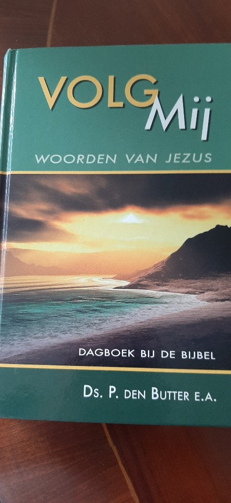 Volg Mij, ds. P. den Butter   ea, Ophalen of Verzenden, Nieuw, Christendom | Protestants