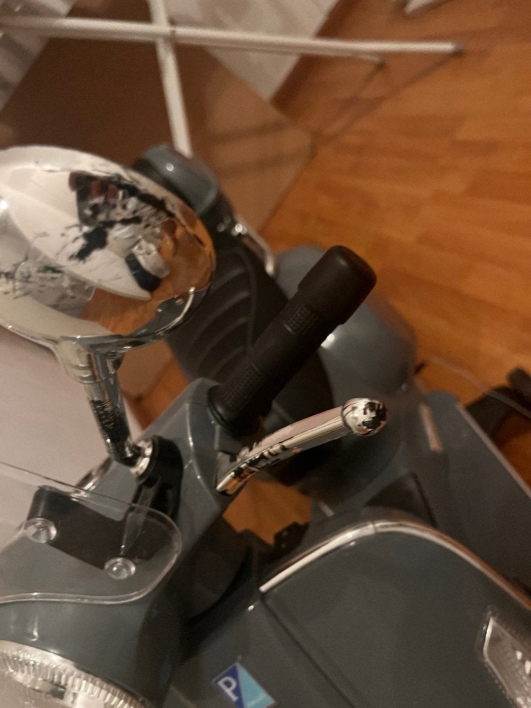 Scooter speelgoed vespa, Kinderen en Baby's, Ophalen, Gebruikt, Rij- of Hobbelspeelgoed