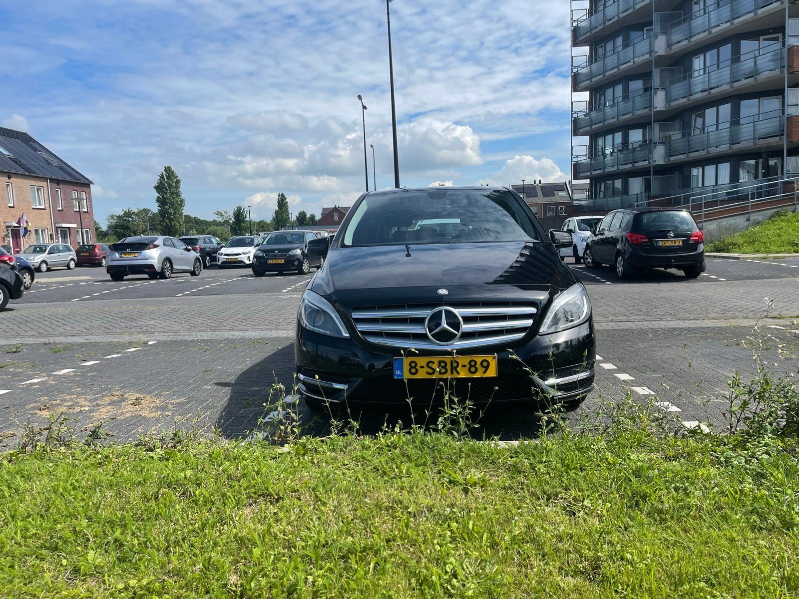 Mercedes-Benz B-Klasse 1.6 B180 5DRS BE Dct7 2013 Zwart, Zwart, 4 cilinders, Parkeersensor, 1200 kg