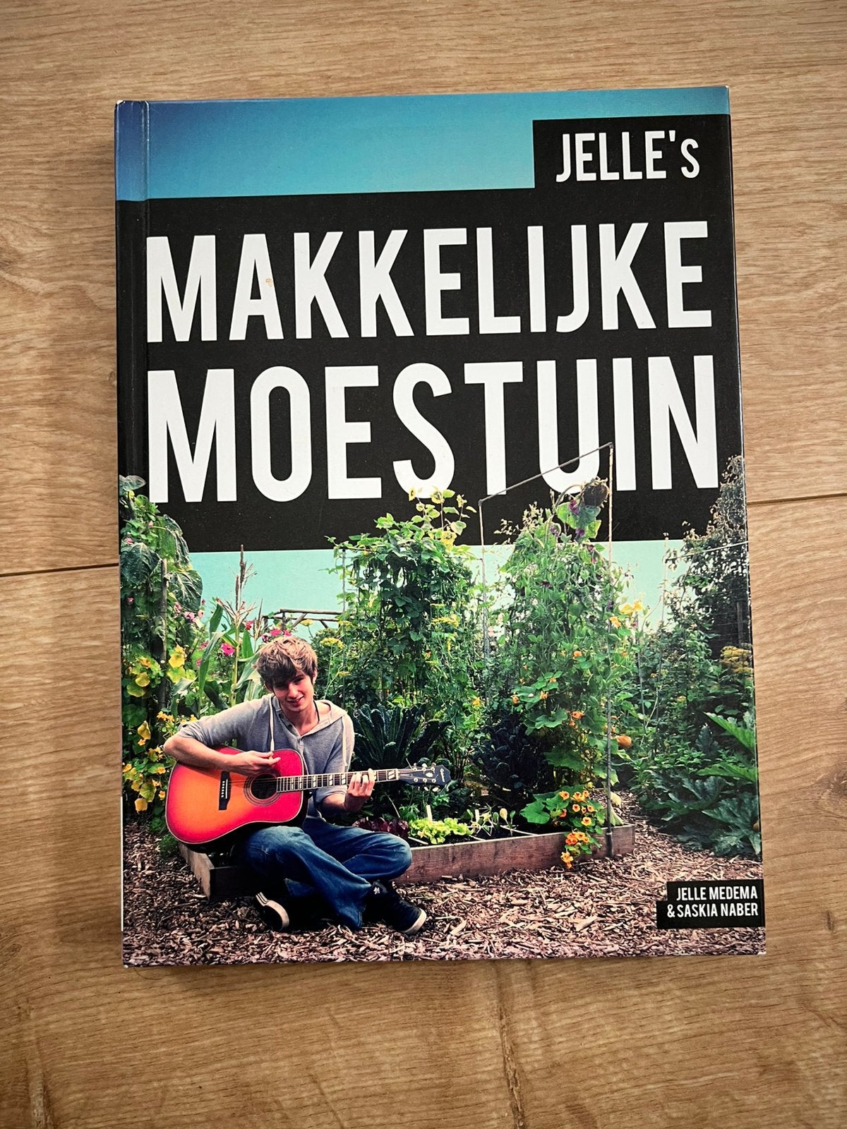Jelle's Makkelijke Moestuin, Ophalen of Verzenden, Zo goed als nieuw, Moestuin
