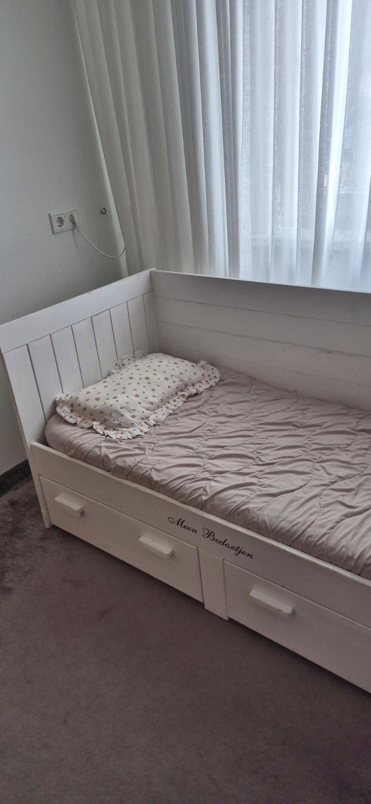 Stevig houten peuterbed met matras en lattenbodem, Gebruikt, 70 tot 85 cm, 140 tot 160 cm, Ophalen