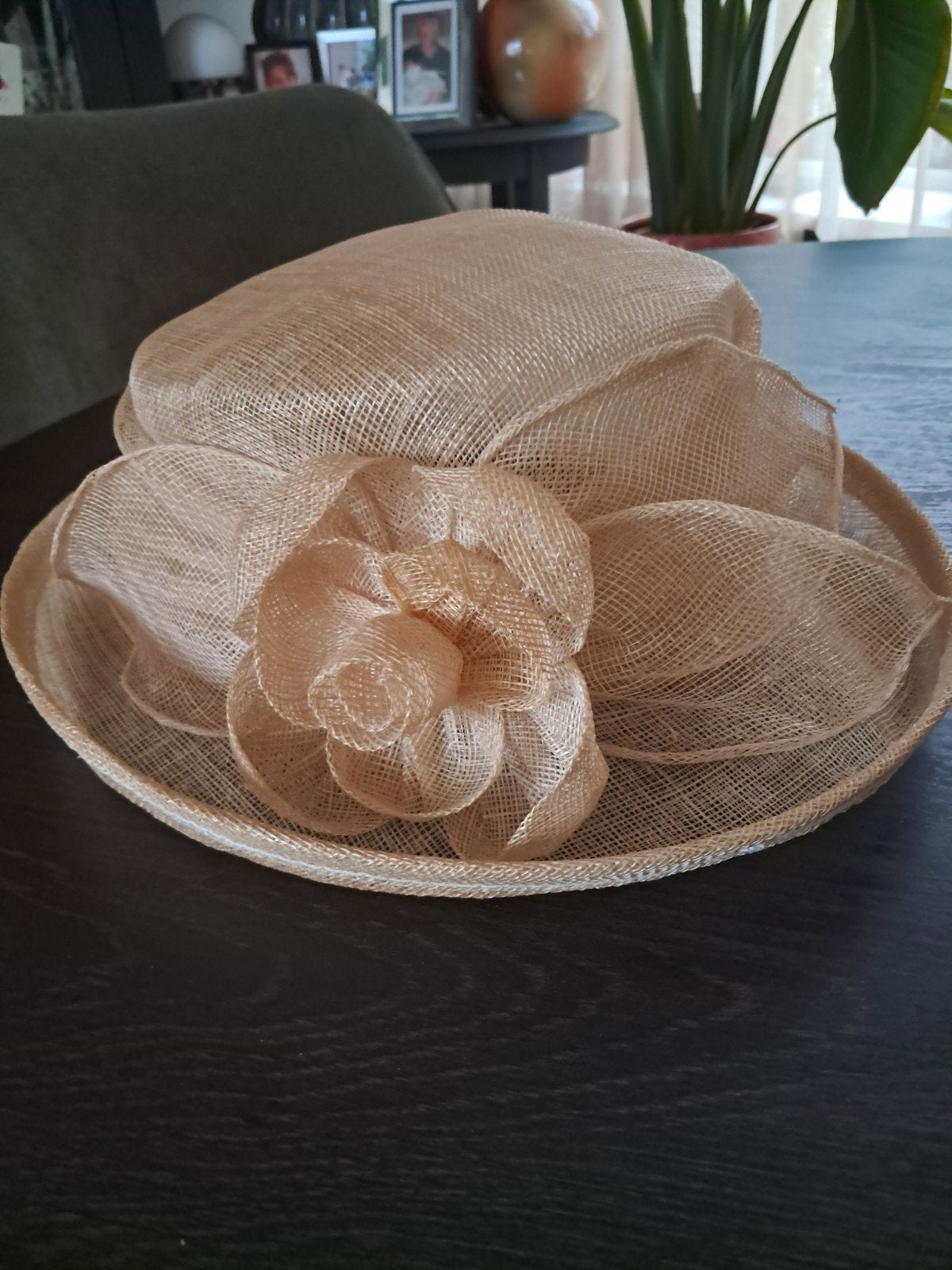 Mooie dames hoed met bloem, Hoed, One size fits all, Ophalen of Verzenden, Onbekend