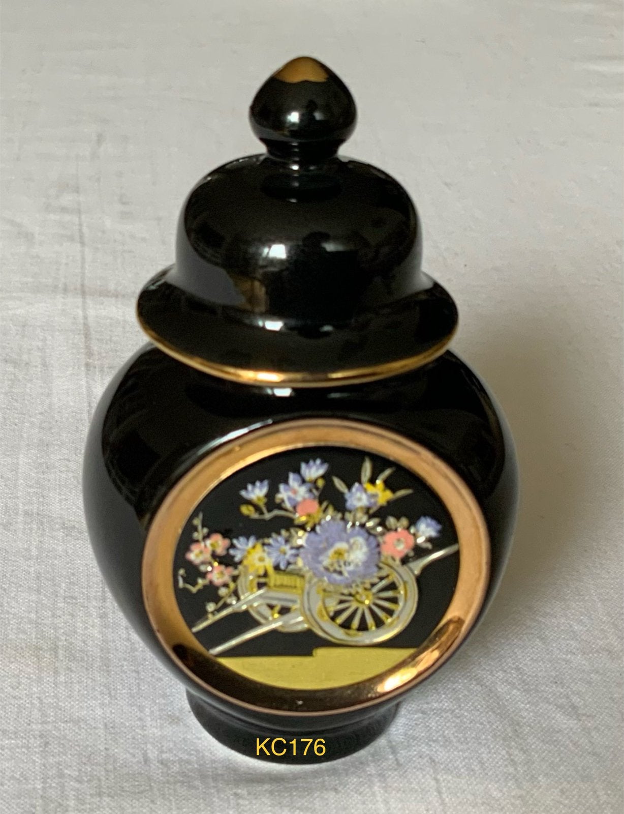 Zwarte Oosterse vaas met 24k gouden decoratie, Ophalen of Verzenden
