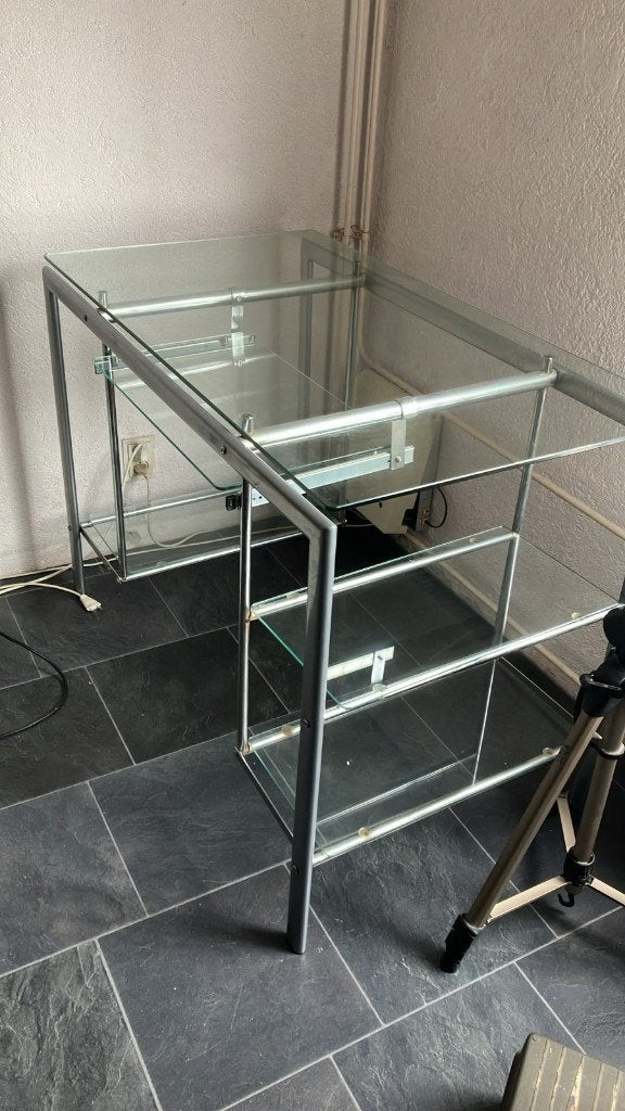 Bureau met uitschuifmogelijkheid voor toetsenbord, Ophalen, Gebruikt