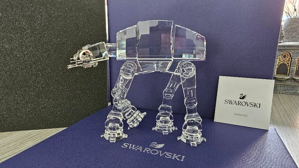 Swarovski Disney Star Wars At-At Walker! NIEUW!, Verzamelen, Ophalen of Verzenden, Nieuw, Figuurtje