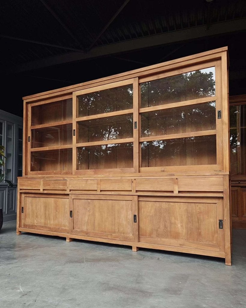 greeploze teakhouten schoolkast | Strakke buffetkast  #5713, Met deur(en), -, 200 cm of meer, -